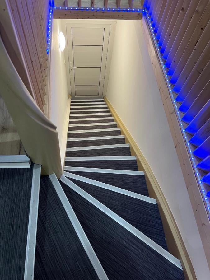 Ferienwohnung Loft Ravissant Avec Parking Gratuit Colmar Exterior foto
