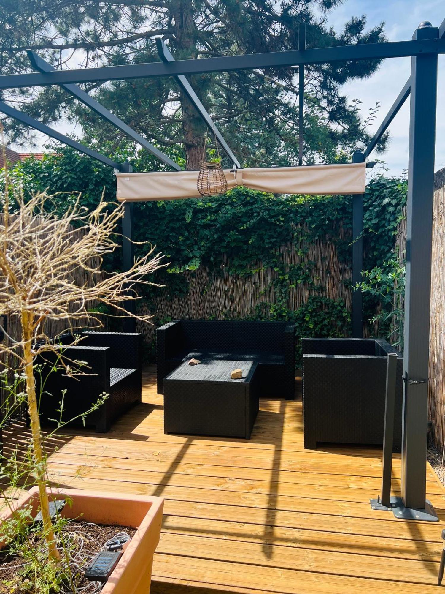 Ferienwohnung Loft Ravissant Avec Parking Gratuit Colmar Exterior foto